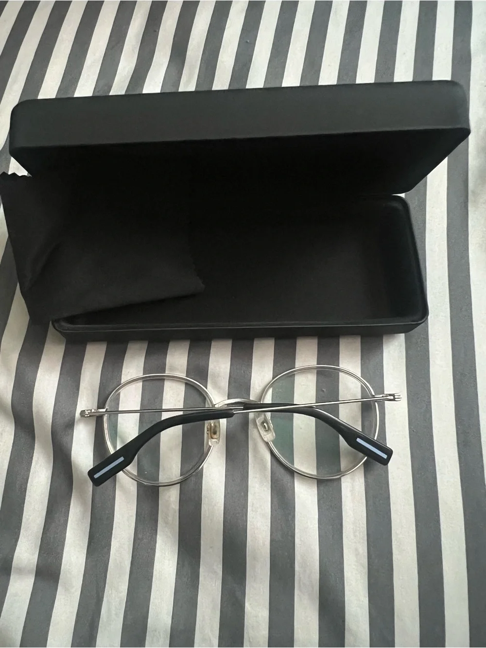 Alexander MCQueen optical glasses not brand new but great conditions